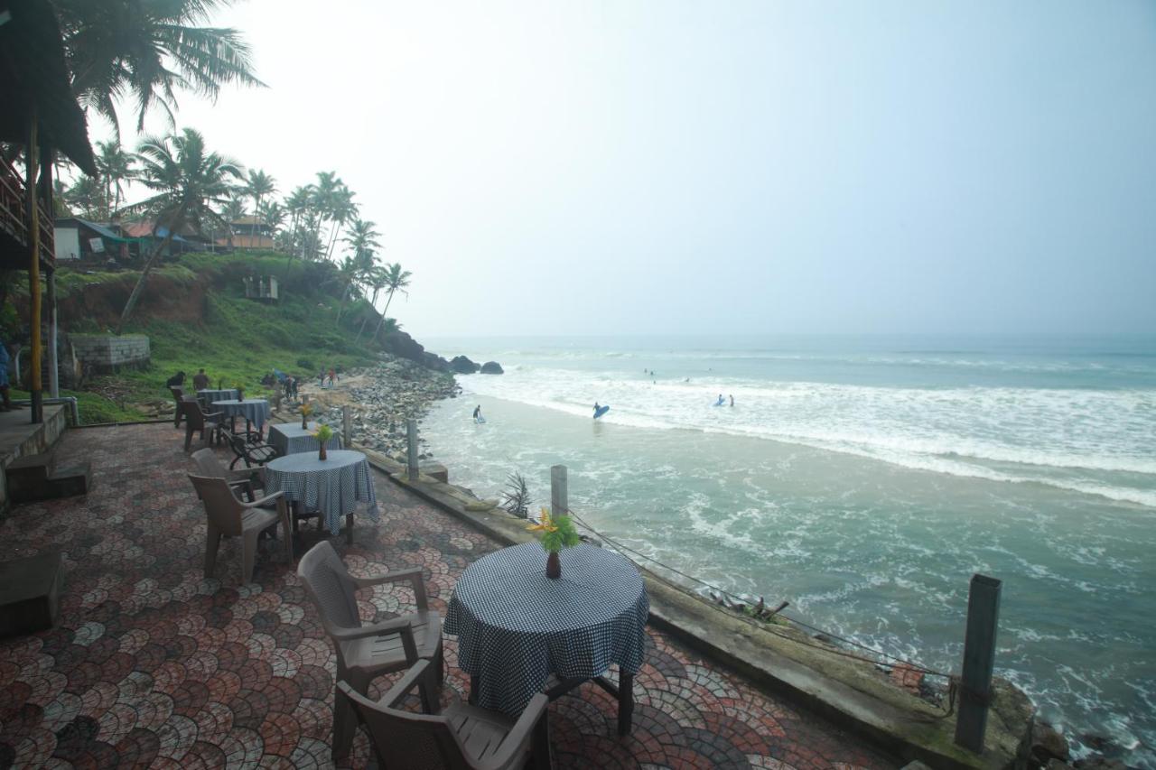 Black Beach Resort Varkala Eksteriør billede