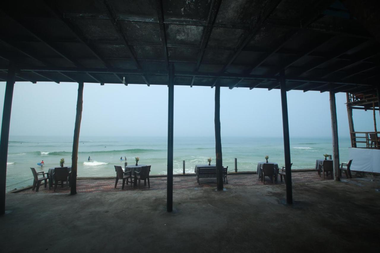 Black Beach Resort Varkala Eksteriør billede