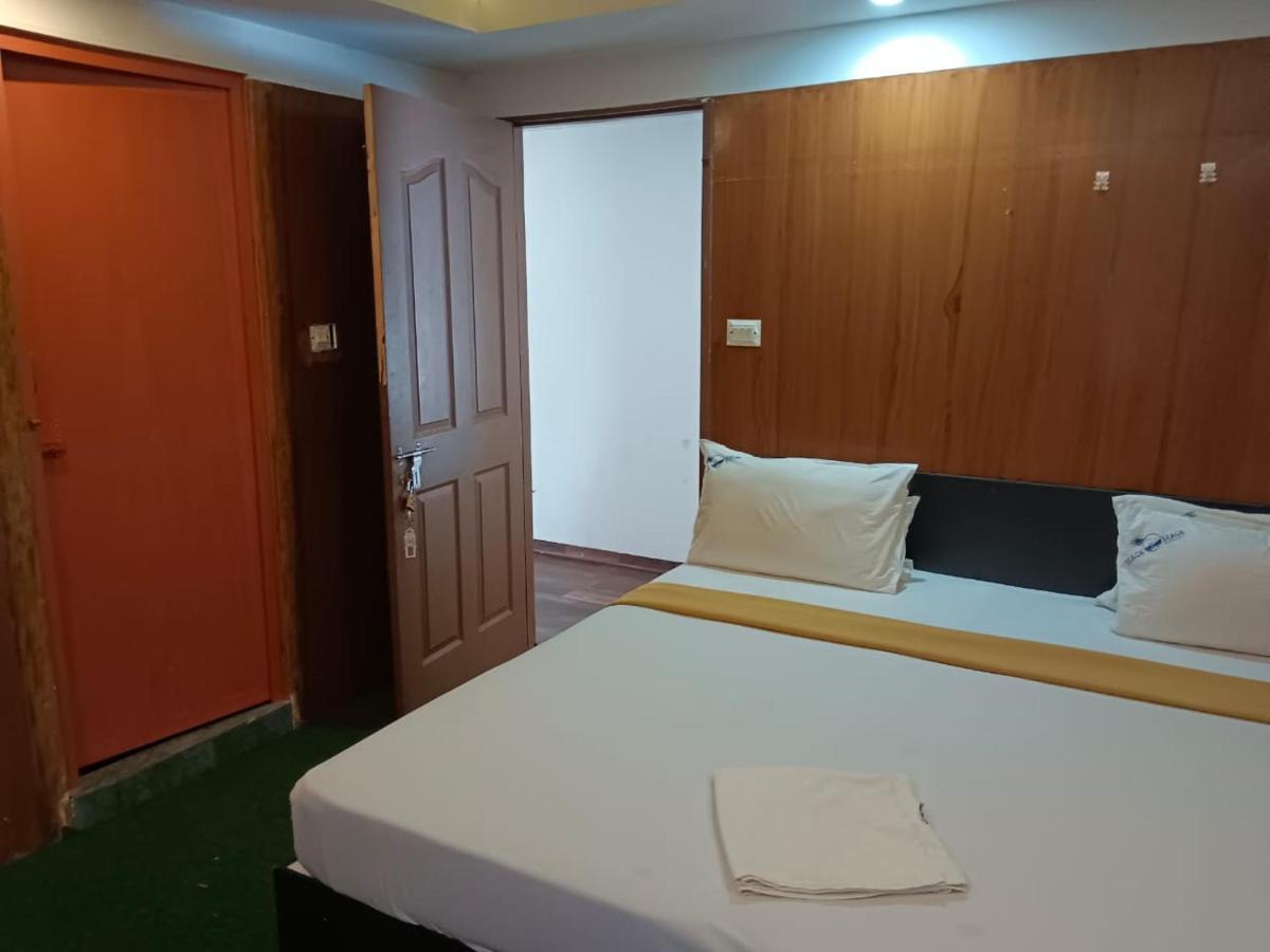 Black Beach Resort Varkala Eksteriør billede