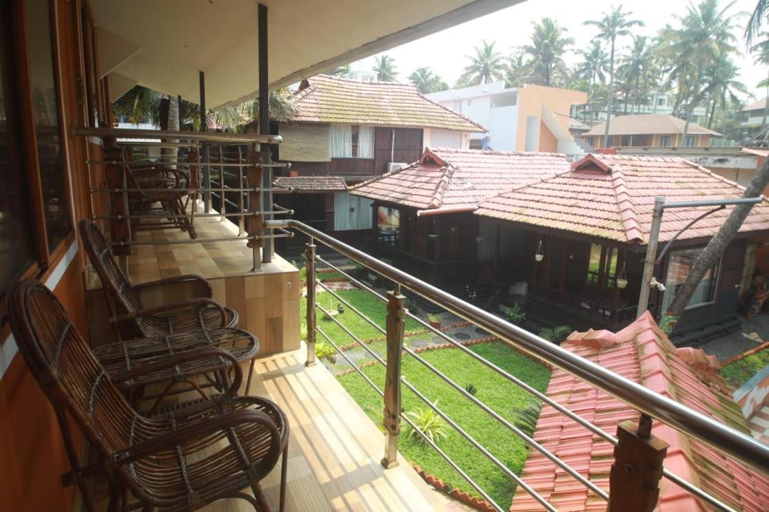 Black Beach Resort Varkala Eksteriør billede