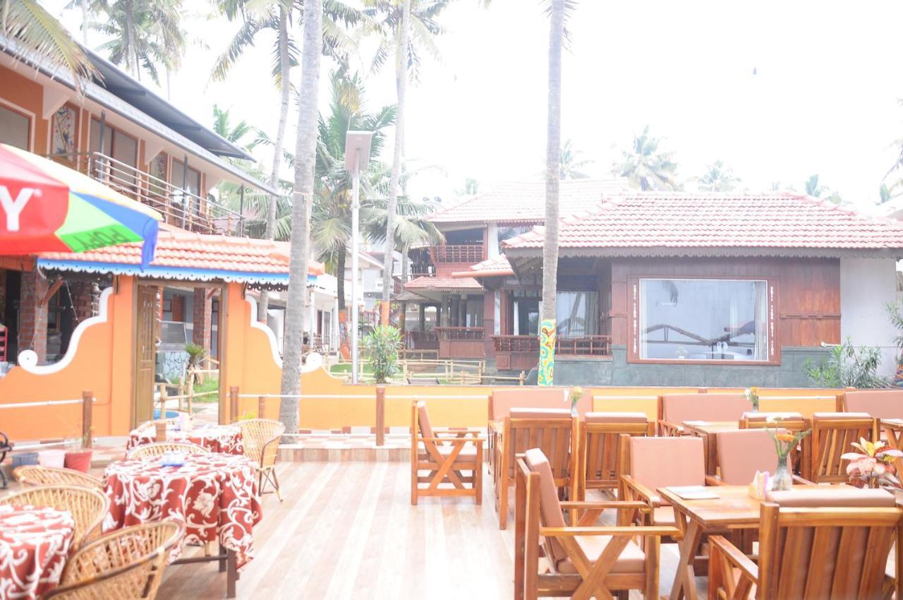 Black Beach Resort Varkala Eksteriør billede