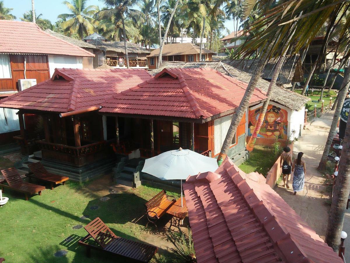 Black Beach Resort Varkala Eksteriør billede